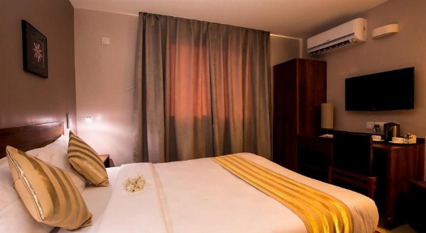 Venus Premier Hotel image 11